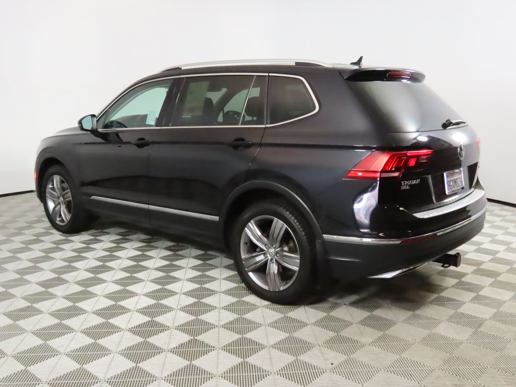 Thumbnail: 2018 Volkswagen Tiguan - 3