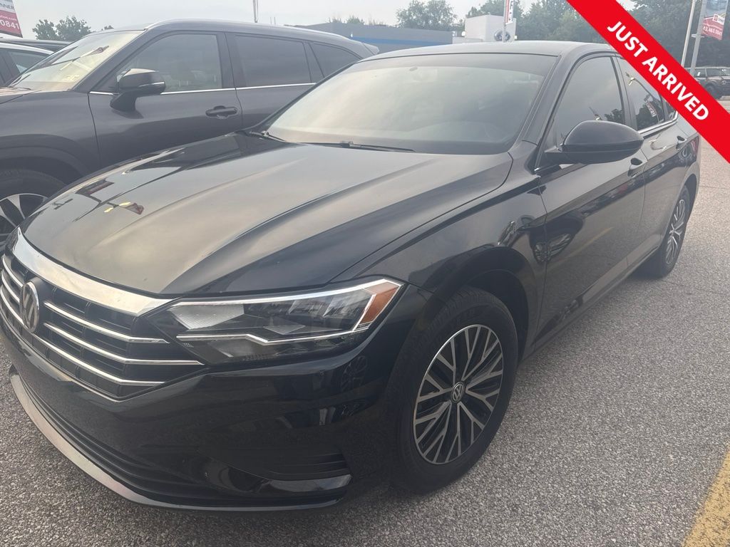 Deep Black Pearl 2021 Volkswagen Jetta Sedan Front-Wheel Drive 8-Speed Automatic