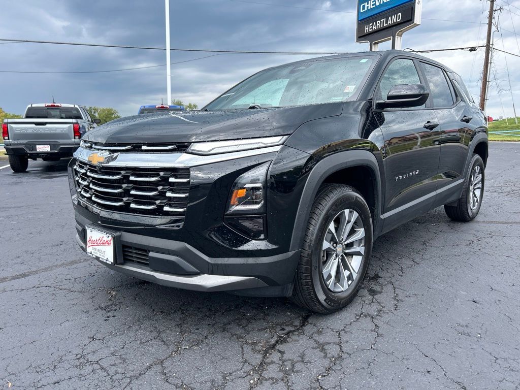 Mosaic Black Metallic 2026 Chevrolet Equinox SUV / Crossover Four-Wheel Drive 8-Speed Automatic
