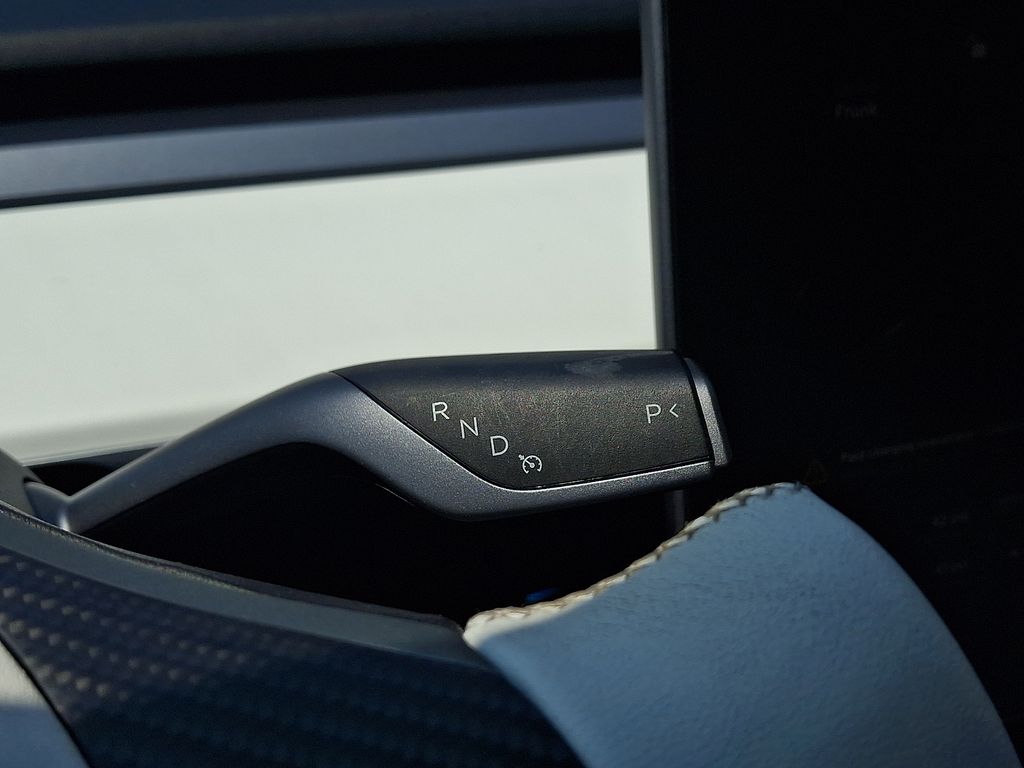 Thumbnail: 2022 Tesla Model Y - 15