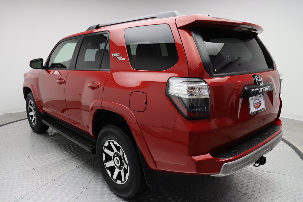 2024 Toyota 4Runner TRD Off Road 11