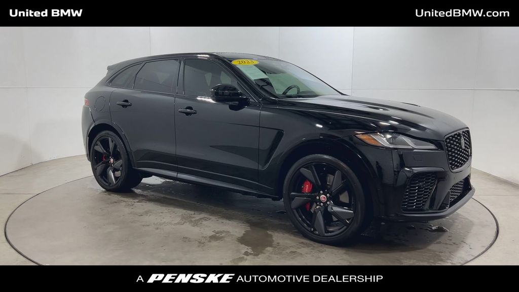 2023 Jaguar F-Pace SVR 2
