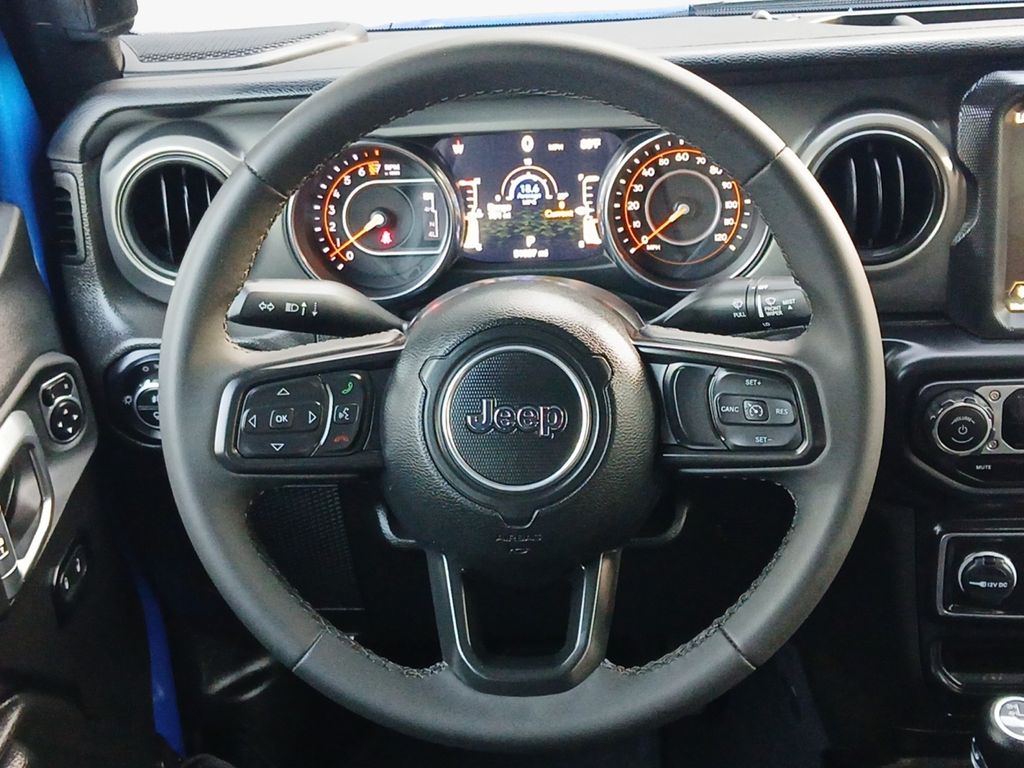 Used Car 2023 Jeep Gladiator  Texas Trail For Sale Under $35,000 In Austin, Texas