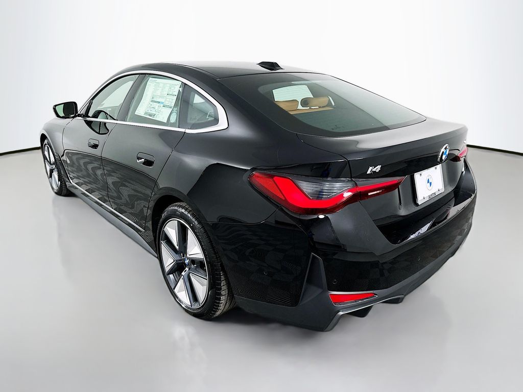 Thumbnail: 2026 BMW i4 - 7