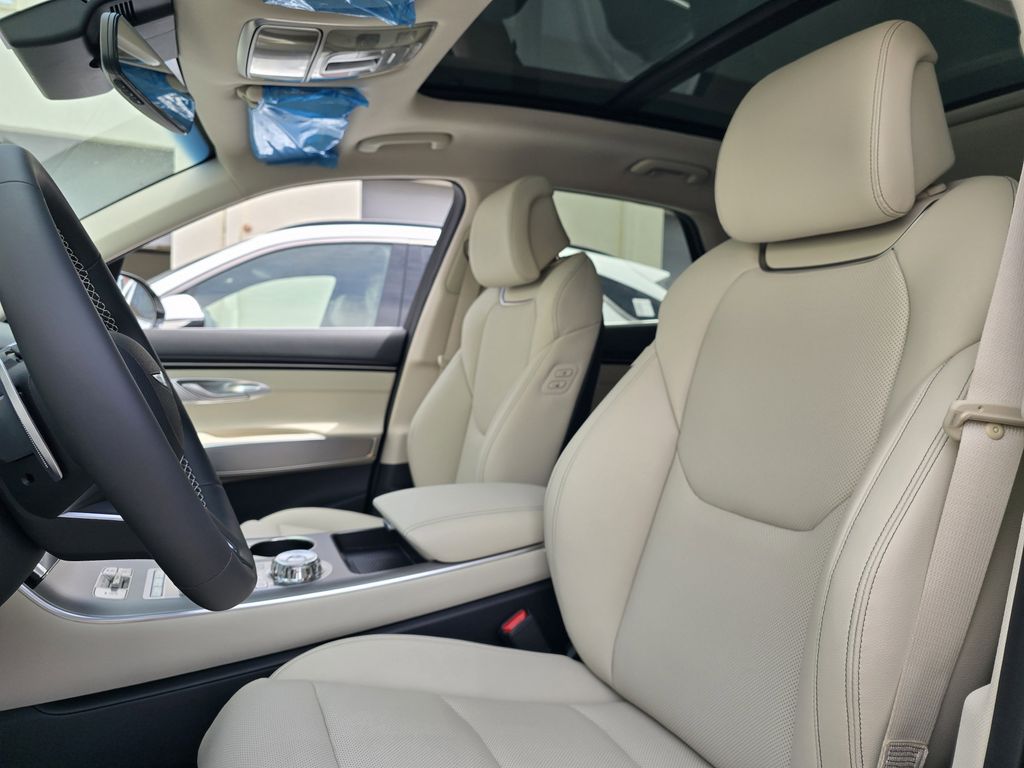 New 2026 Red Genesis 2.5T Select image 23