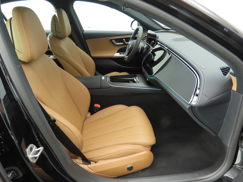 2025 Mercedes-Benz E-Class E 450 20