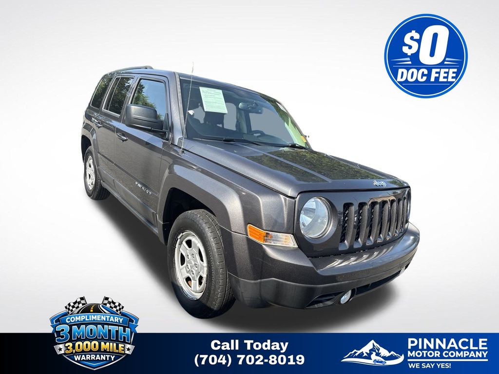 Gray (Granite Crystal Metallic Clearcoat) 2016 Jeep Patriot SUV / Crossover Front-Wheel Drive Continuously Variable Transmission