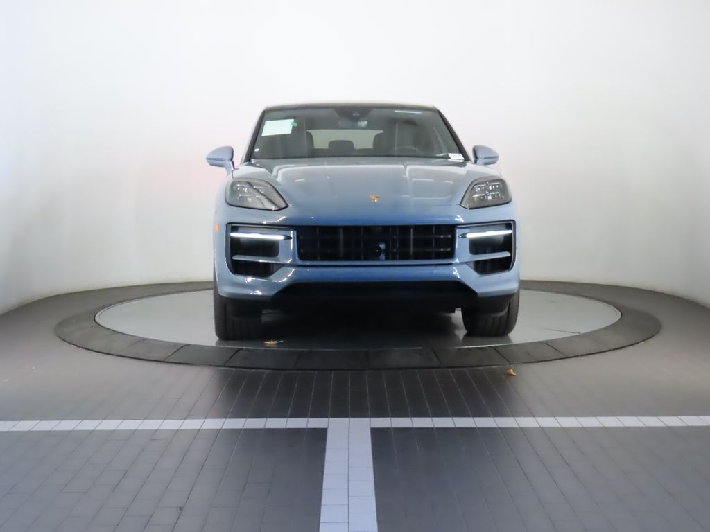 Thumbnail: 2025 Porsche  - 10