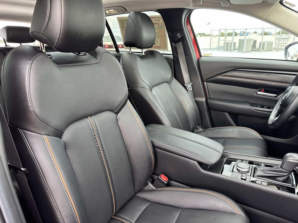 2025 Mazda CX-50 Hybrid Premium Plus - 9