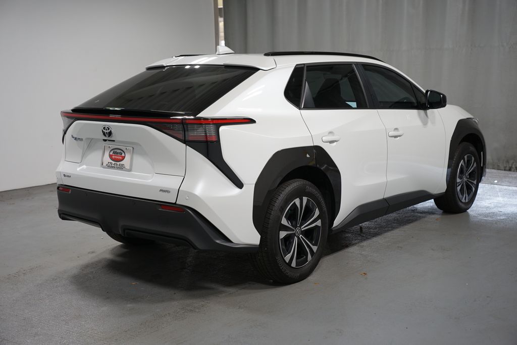 Thumbnail: 2024 Toyota bZ4X - 8