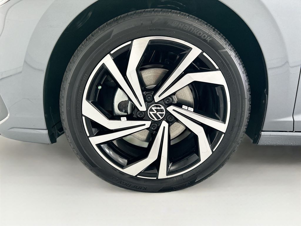 Thumbnail: 2026 Volkswagen Jetta - 29