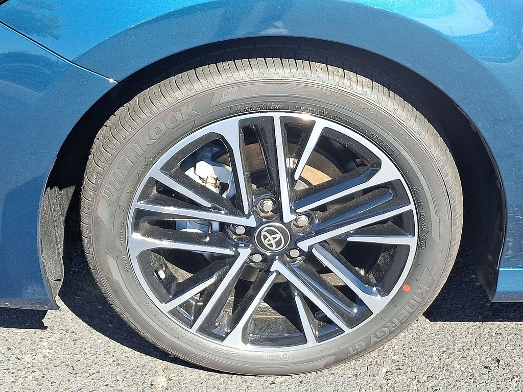 Thumbnail: 2025 Toyota Camry - 8