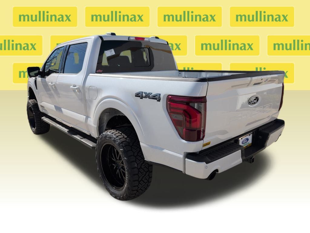 New 2025 White Ford Lariat image 9