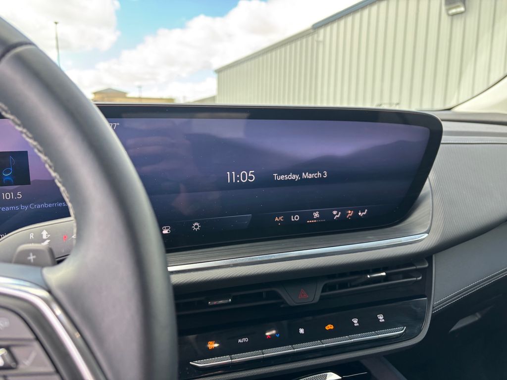 Used Car 2025 Buick Envision  Preferred For Sale Under $35,000 In Austin, Texas