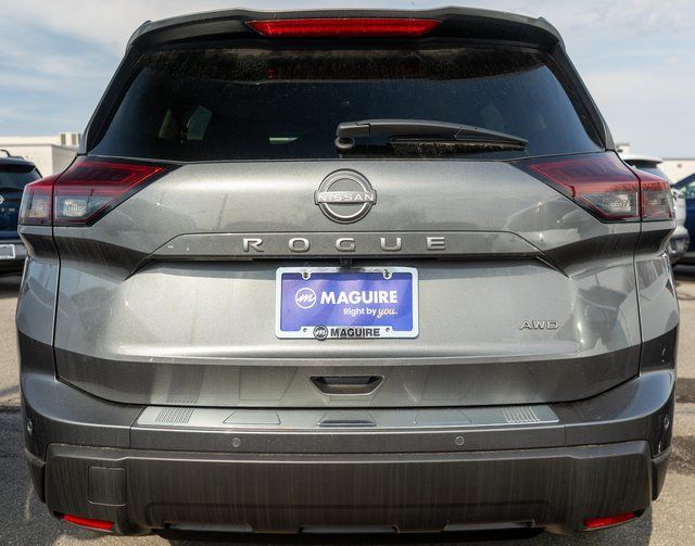 2026 Nissan Rogue SV - 5