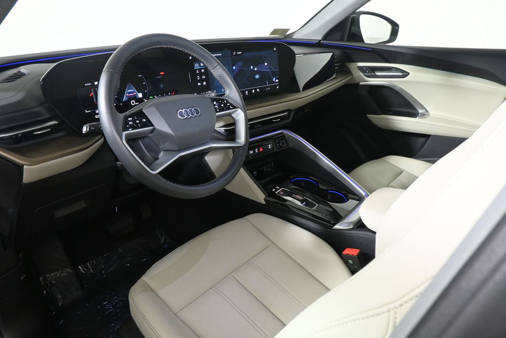 Thumbnail: 2025 Audi Q5 - 15