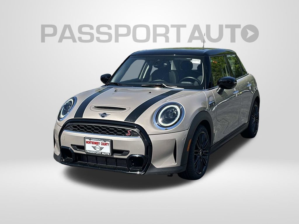 Rooftop Gray Metallic 2024 MINI Cooper Hatchback Front-Wheel Drive Automatic