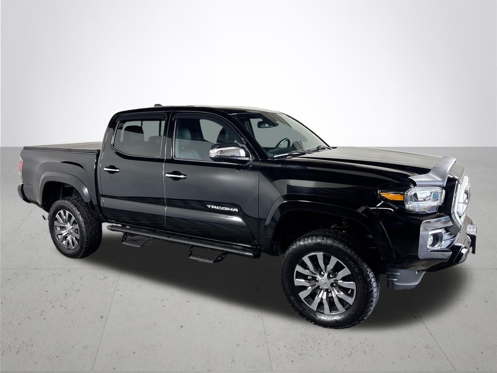2023 Toyota Tacoma Limited photo 4
