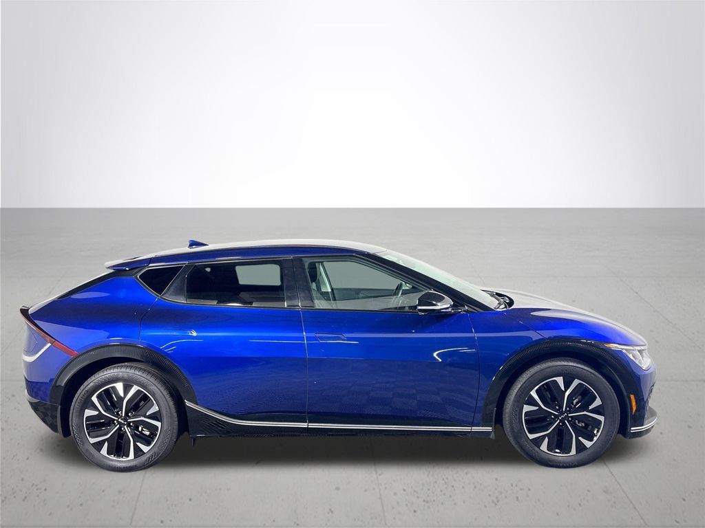 2022 Kia EV6 Wind