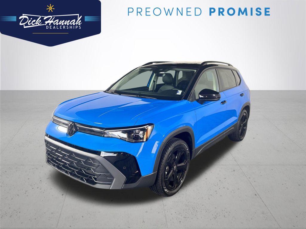 2025 Volkswagen Taos SE Black