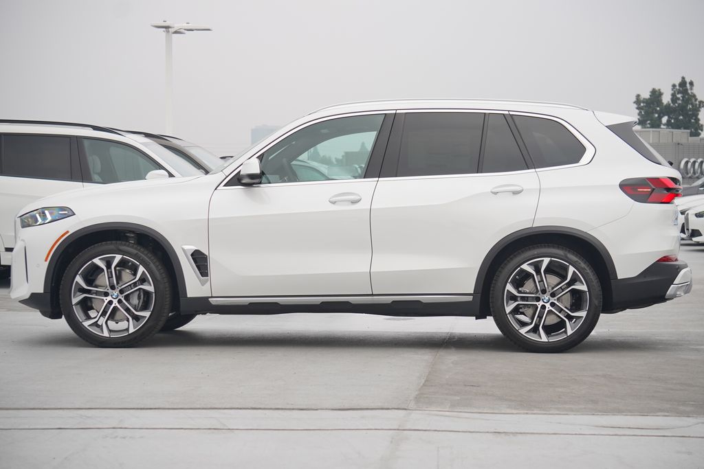 2025 BMW X5 sDrive40i 4