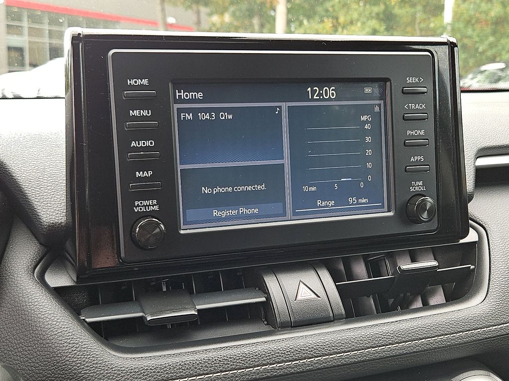 Thumbnail: 2019 Toyota RAV4 - 18