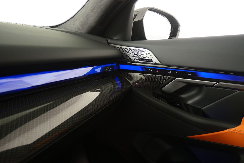 Thumbnail: 2026 BMW M5 - 31