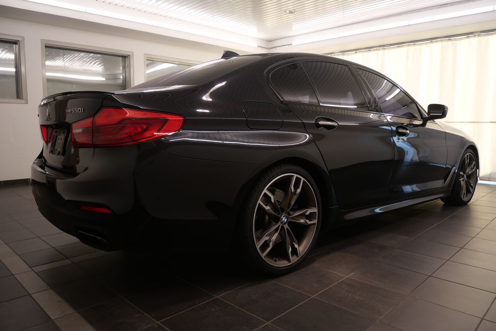 2018 BMW 5 Series M550i xDrive 7