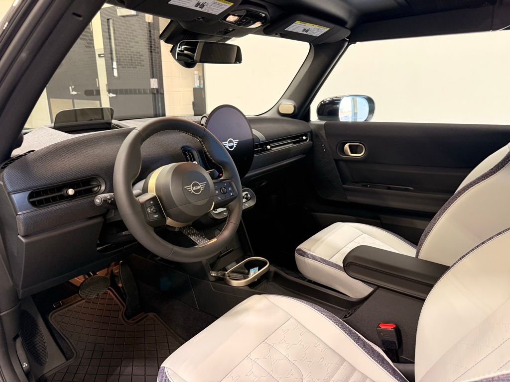 Thumbnail: 2026 MINI Cooper - 11