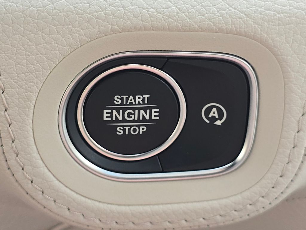 New 2026 White Mercedes-Benz GLE 350 image 39