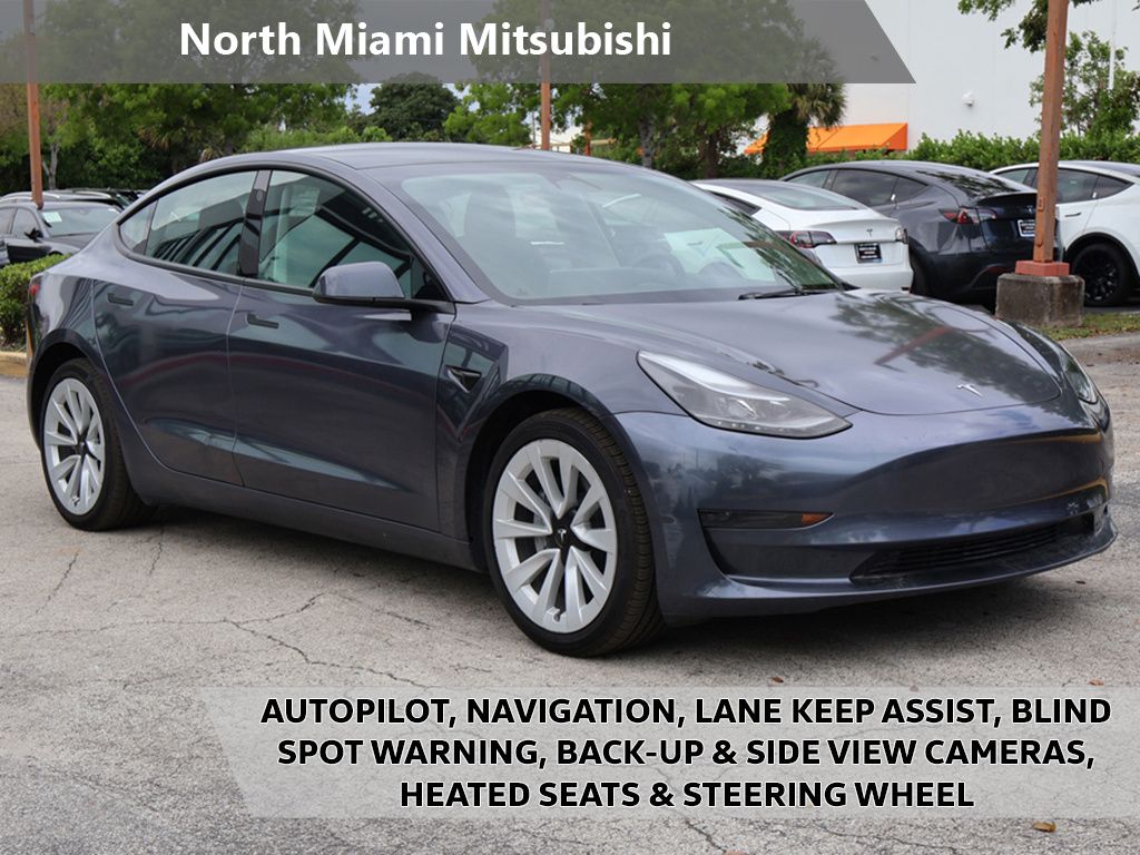 2023 Tesla Model 3 -'s photo