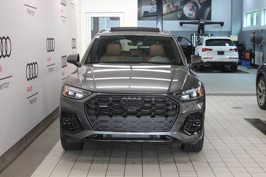 Thumbnail: 2024 Audi Q5 - 9