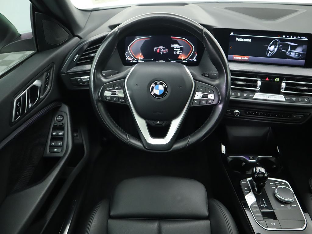 Thumbnail: 2022 BMW 2 Series - 10