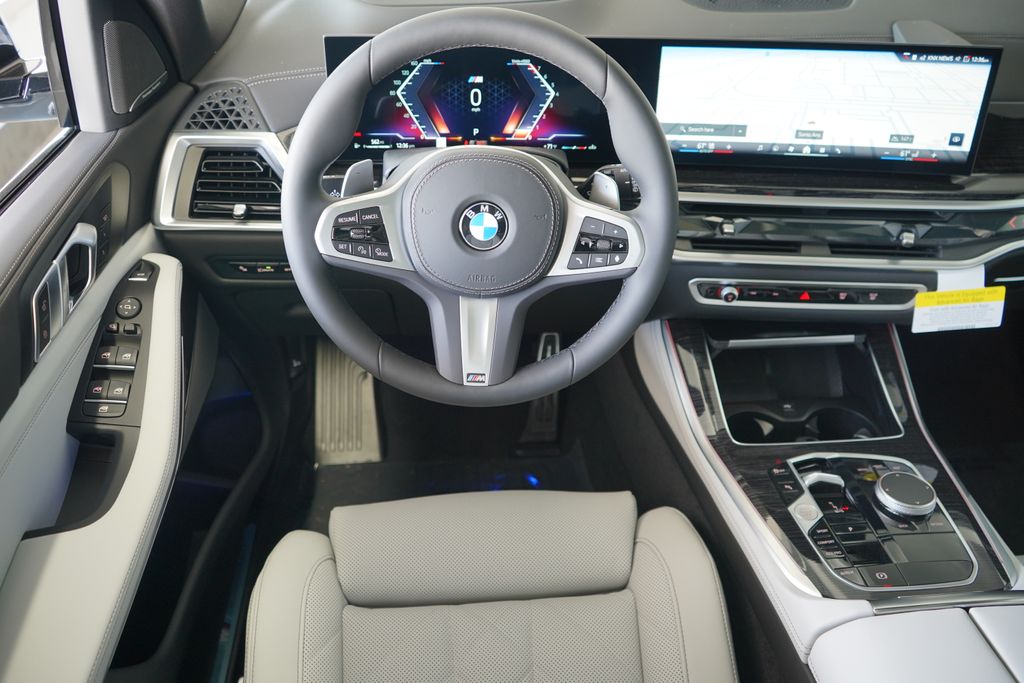 Thumbnail: 2026 BMW X5 - 15
