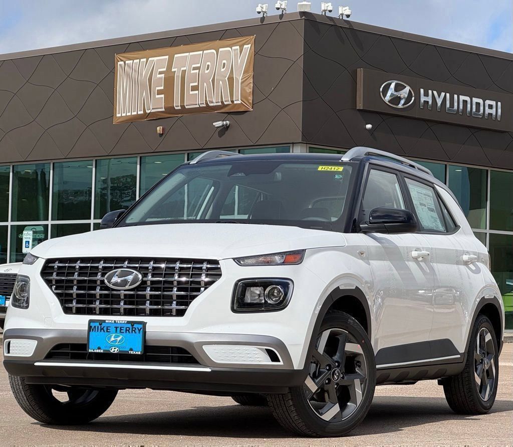 Lunar 2026 Hyundai Venue SUV / Crossover Front-Wheel Drive Continuously Variable Transmission