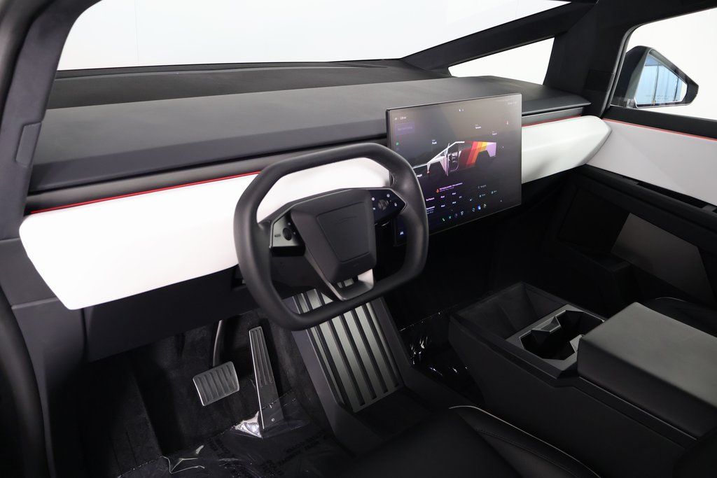 Thumbnail: 2024 Tesla Cybertruck - 7