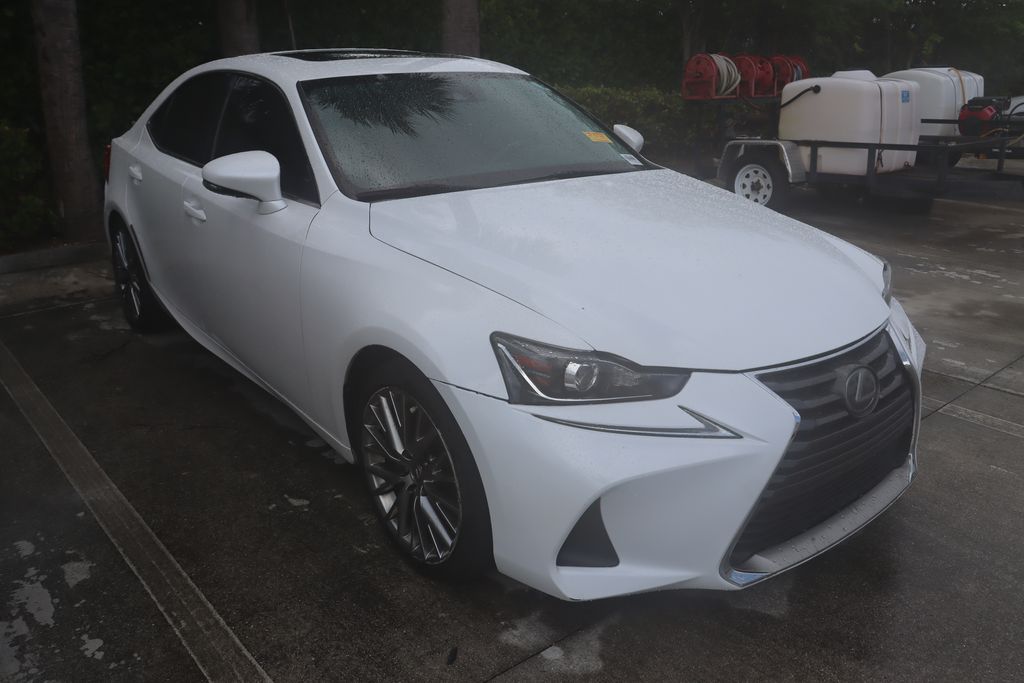 Thumbnail: 2017 Lexus IS - 6