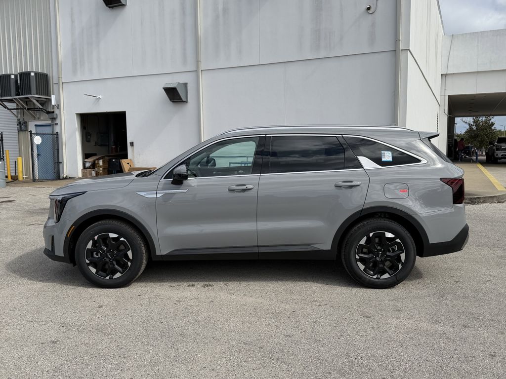 new 2026 Kia Sorento car, priced at $33,591