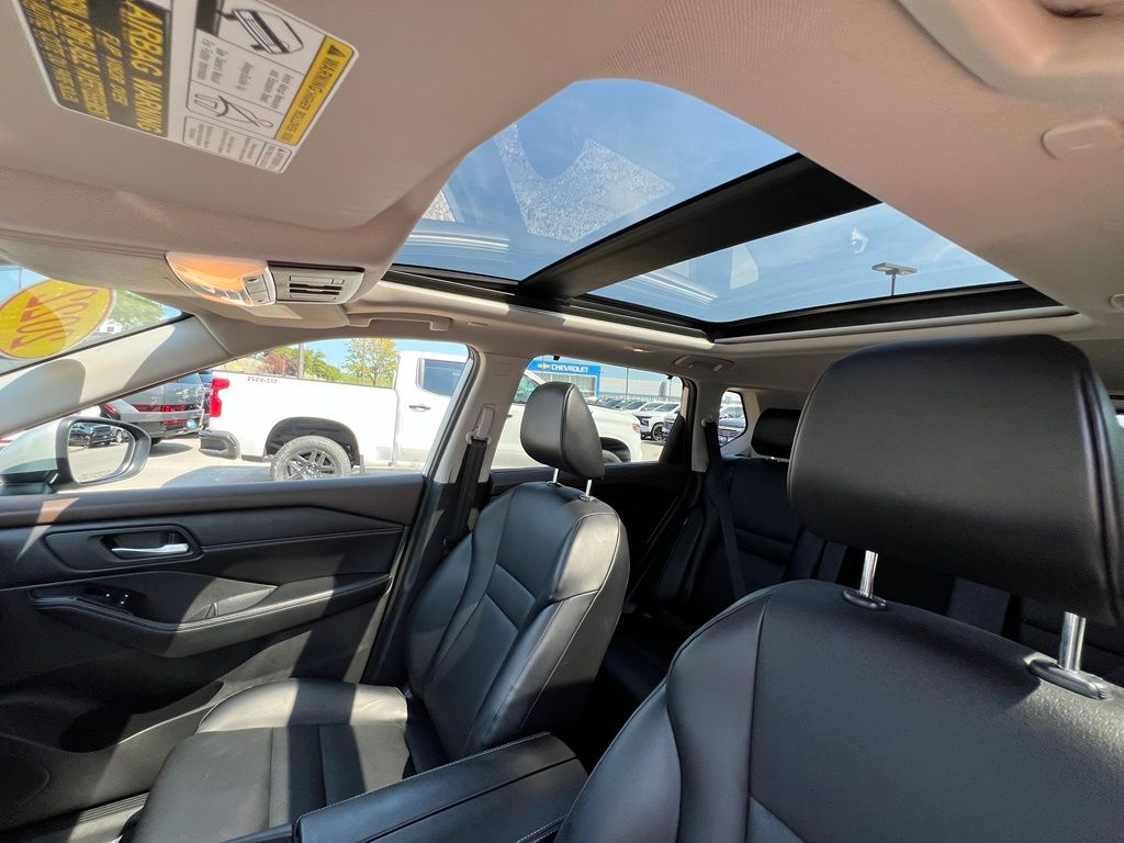 Used 2022 Nissan Rogue SUV