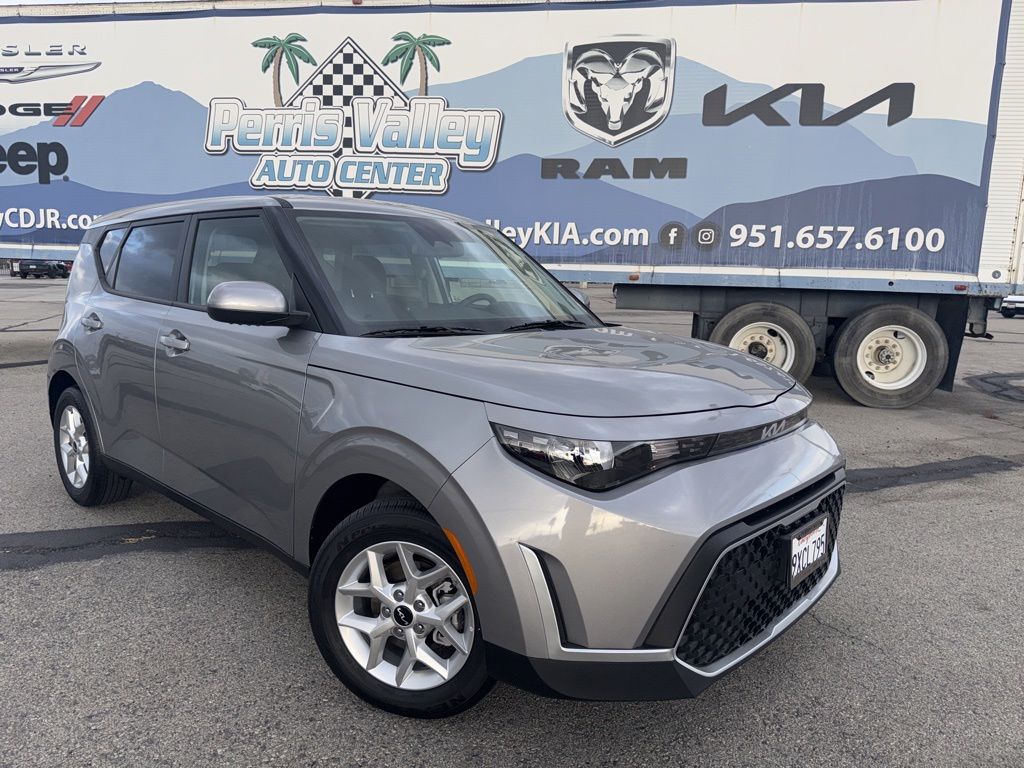 2025 Kia Soul LX