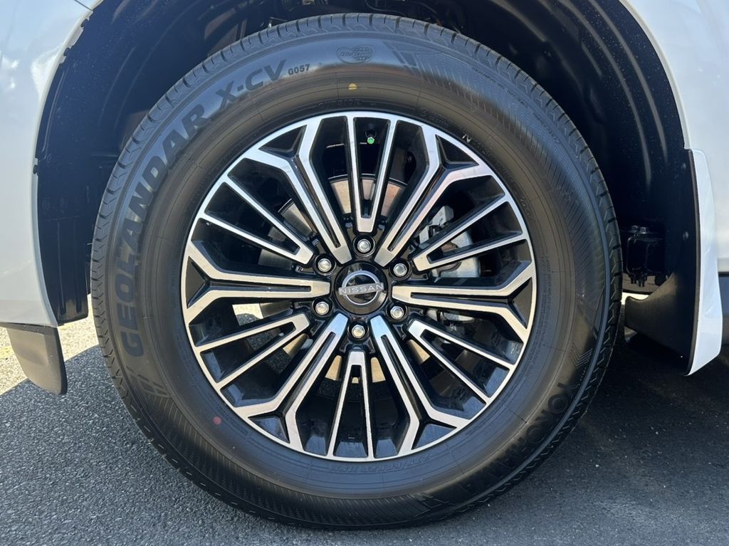 2025 Nissan Armada Platinum