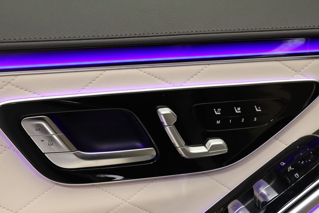 Thumbnail: 2026 Mercedes-Benz S-Class - 32