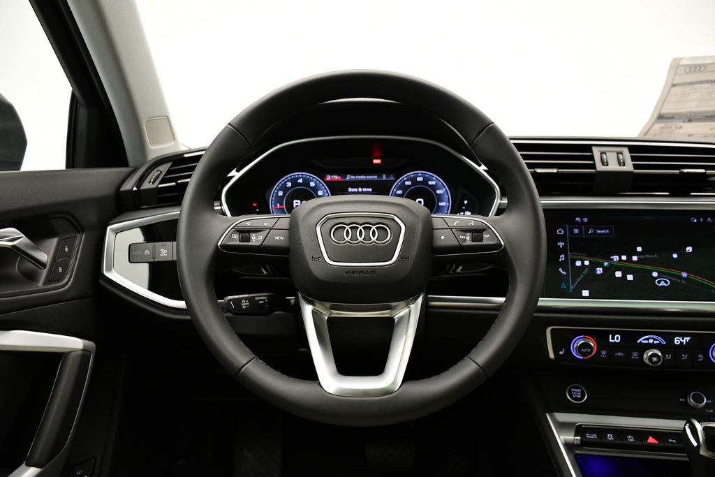 2025 Audi Q3  23