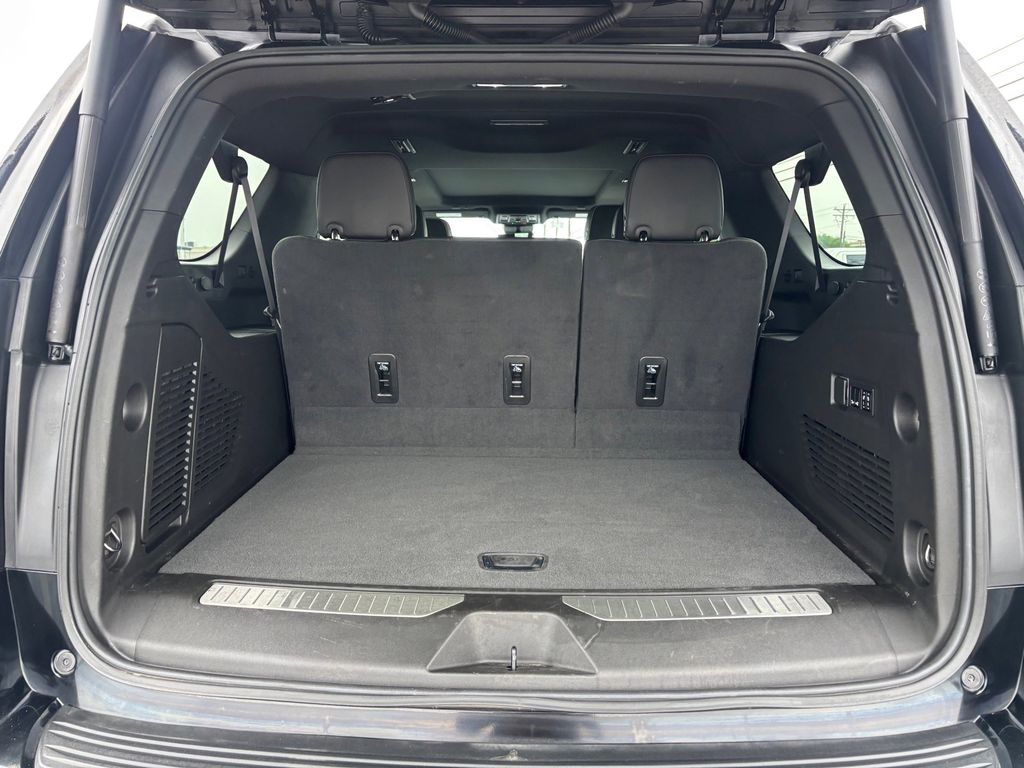 Used Car 2023 Chevrolet Suburban  Premier For Sale Under $50,000 In Austin, Texas