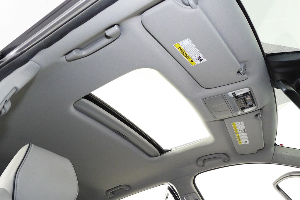 Thumbnail: 2017 Acura MDX - 18