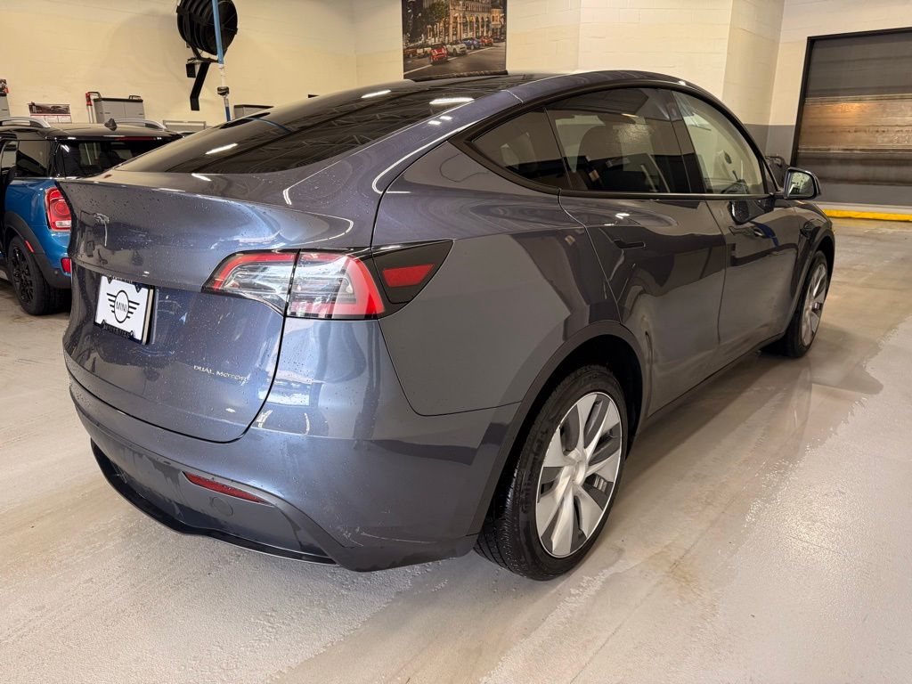 2023 Tesla Model Y Long Range 6