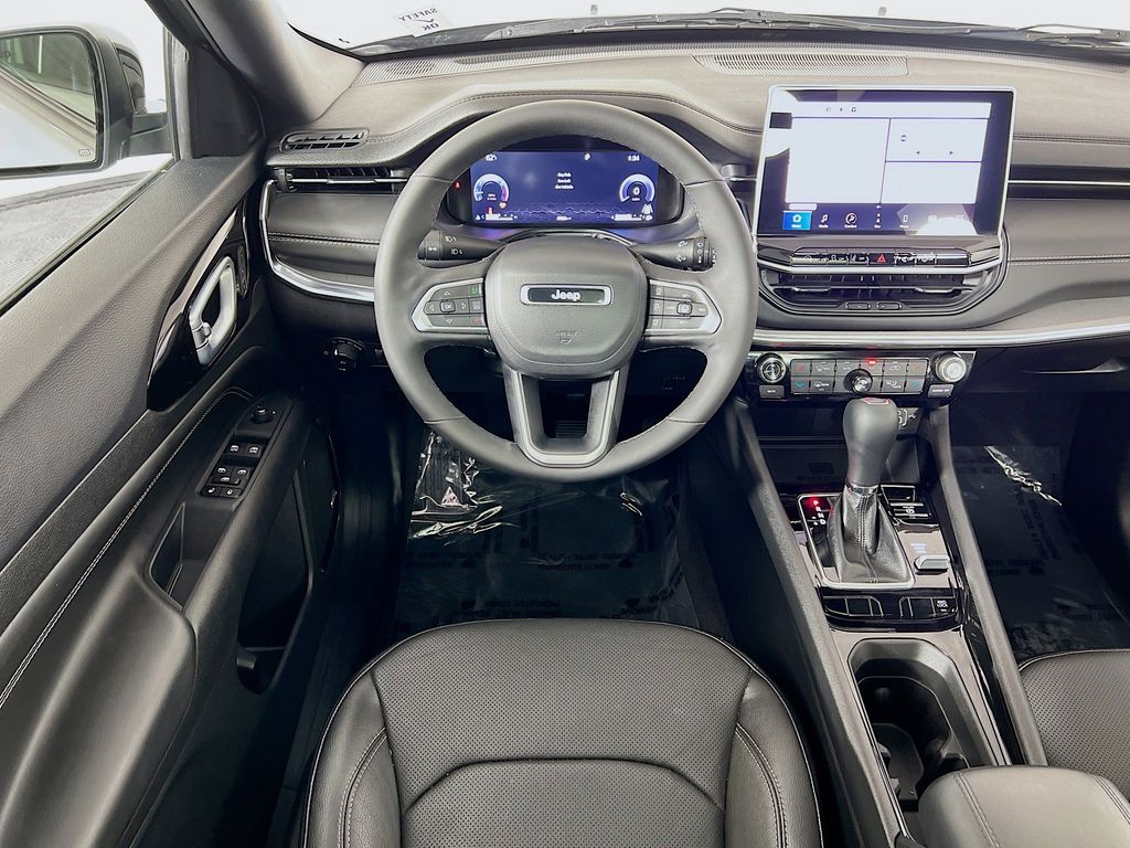 Used 2023 Silver Jeep Limited image 23