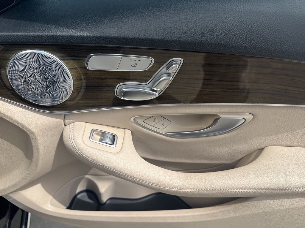 2021 Mercedes-Benz C 300 Sedan