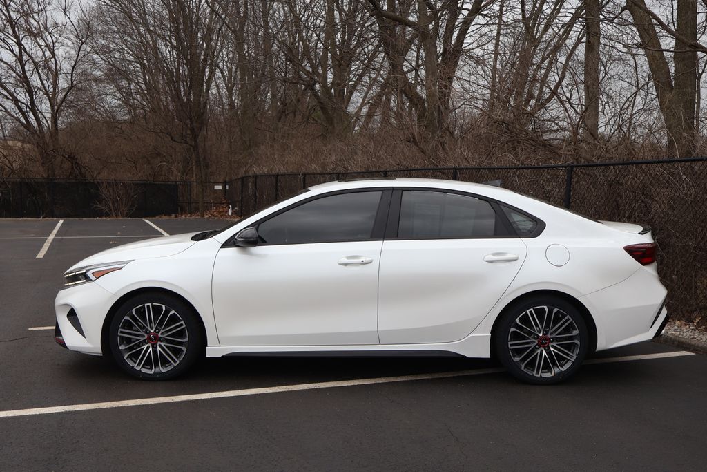 Thumbnail: 2023 Kia Forte - 4