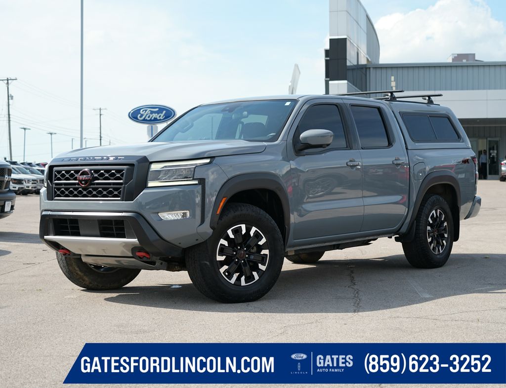 2023 Nissan Frontier PRO-4X Crew Cab 4WD